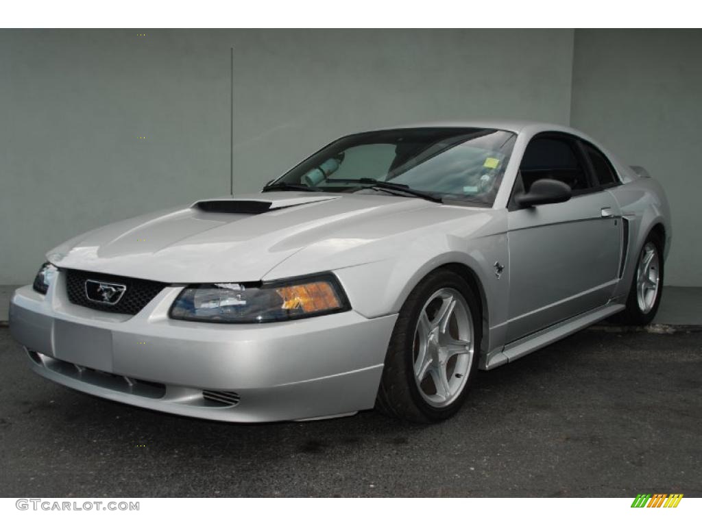 2000 Mustang GT Coupe - Silver Metallic / Dark Charcoal photo #1