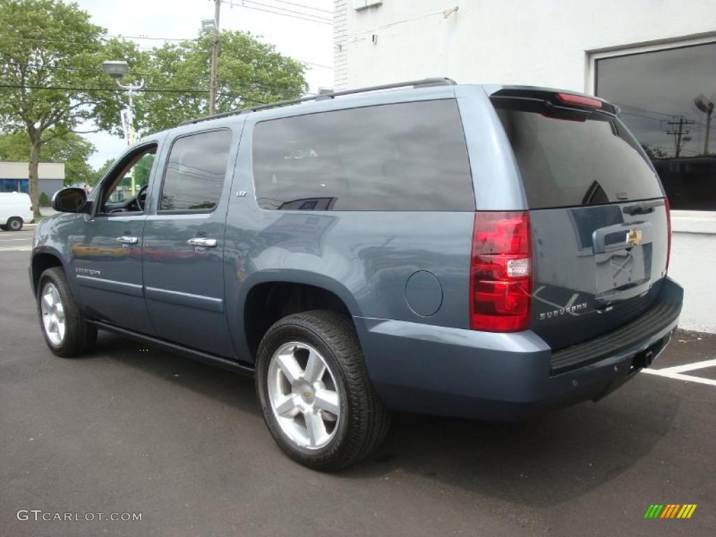 2008 Suburban 1500 LTZ 4x4 - Blue Granite Metallic / Light Cashmere/Ebony photo #4