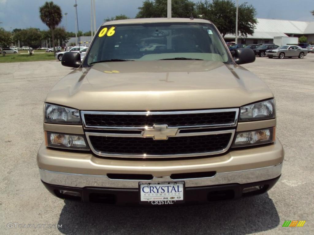 2006 Silverado 1500 LT Extended Cab - Sandstone Metallic / Tan photo #12