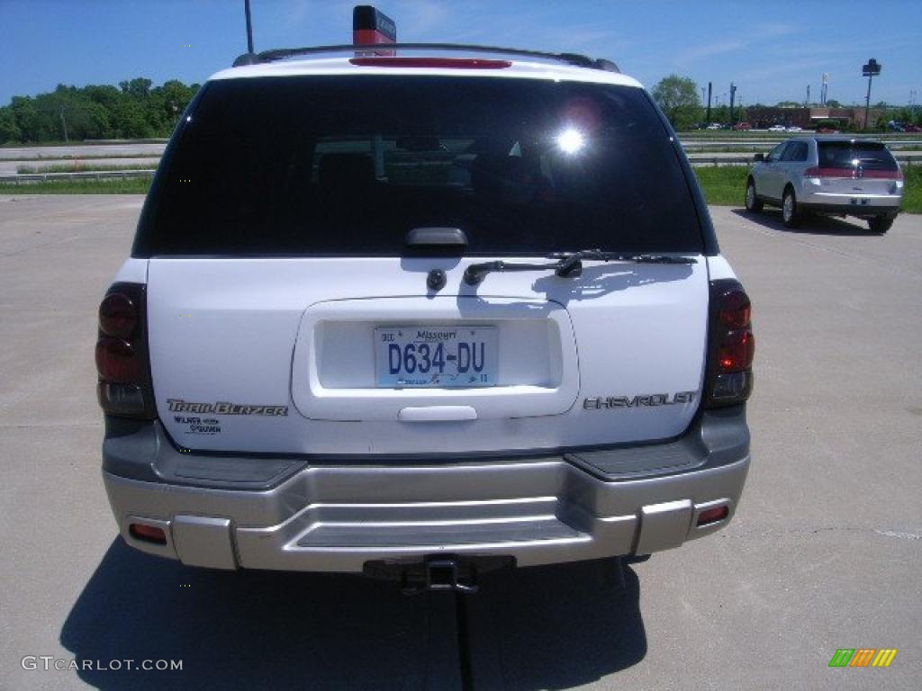 2003 TrailBlazer LTZ 4x4 - Summit White / Light Oak photo #4