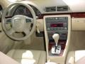 Ibis White - A4 2.0T Sedan Photo No. 13