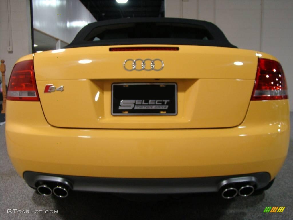 2007 S4 4.2 quattro Cabriolet - Imola Yellow / Ebony photo #5