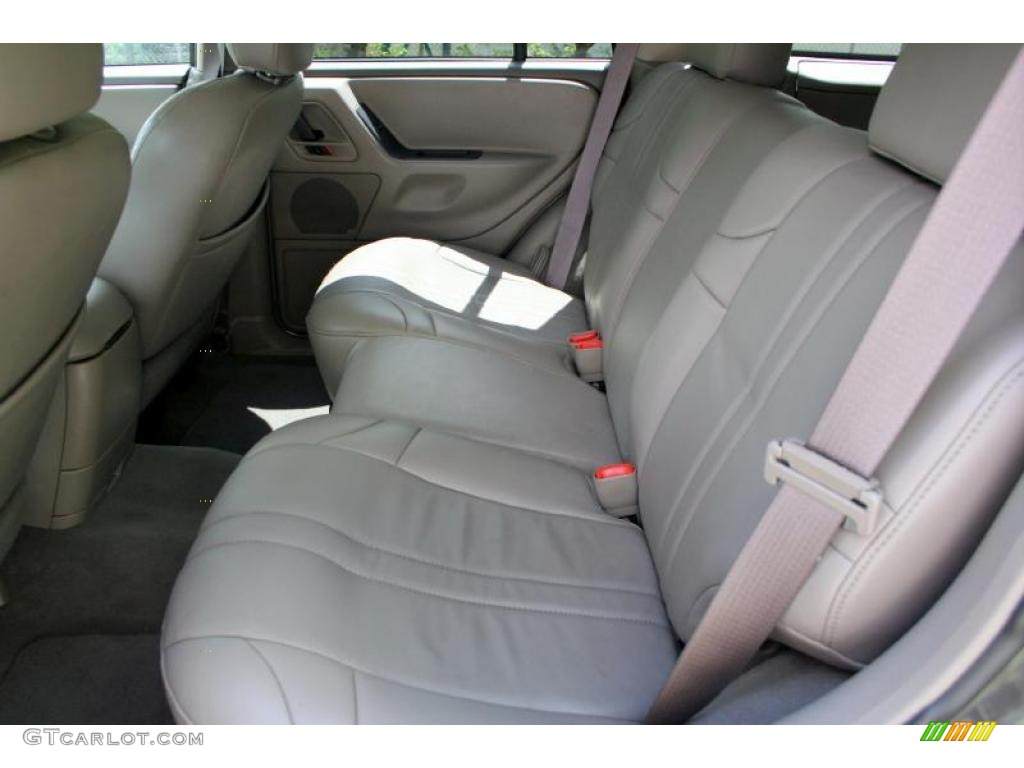 2004 Grand Cherokee Laredo 4x4 - Graphite Metallic / Dark Slate Gray photo #41