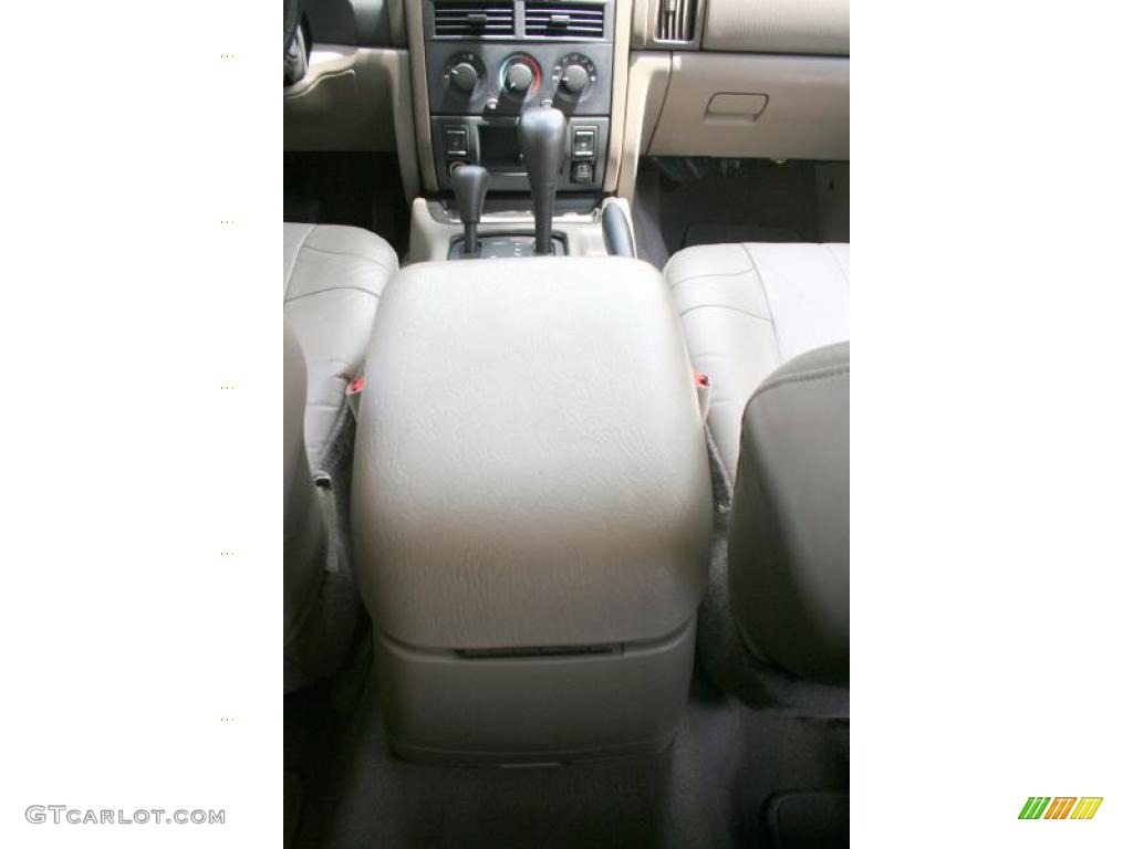 2004 Grand Cherokee Laredo 4x4 - Graphite Metallic / Dark Slate Gray photo #66