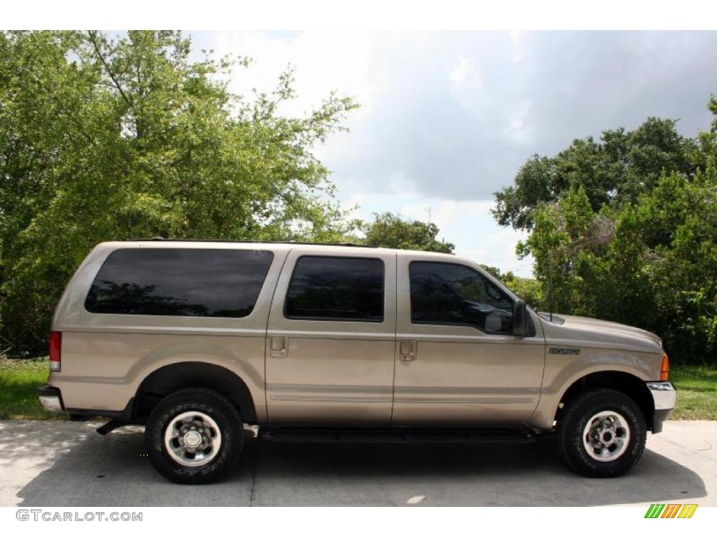 2000 Excursion XLT 4x4 - Arizona Beige Metallic / Medium Parchment photo #12