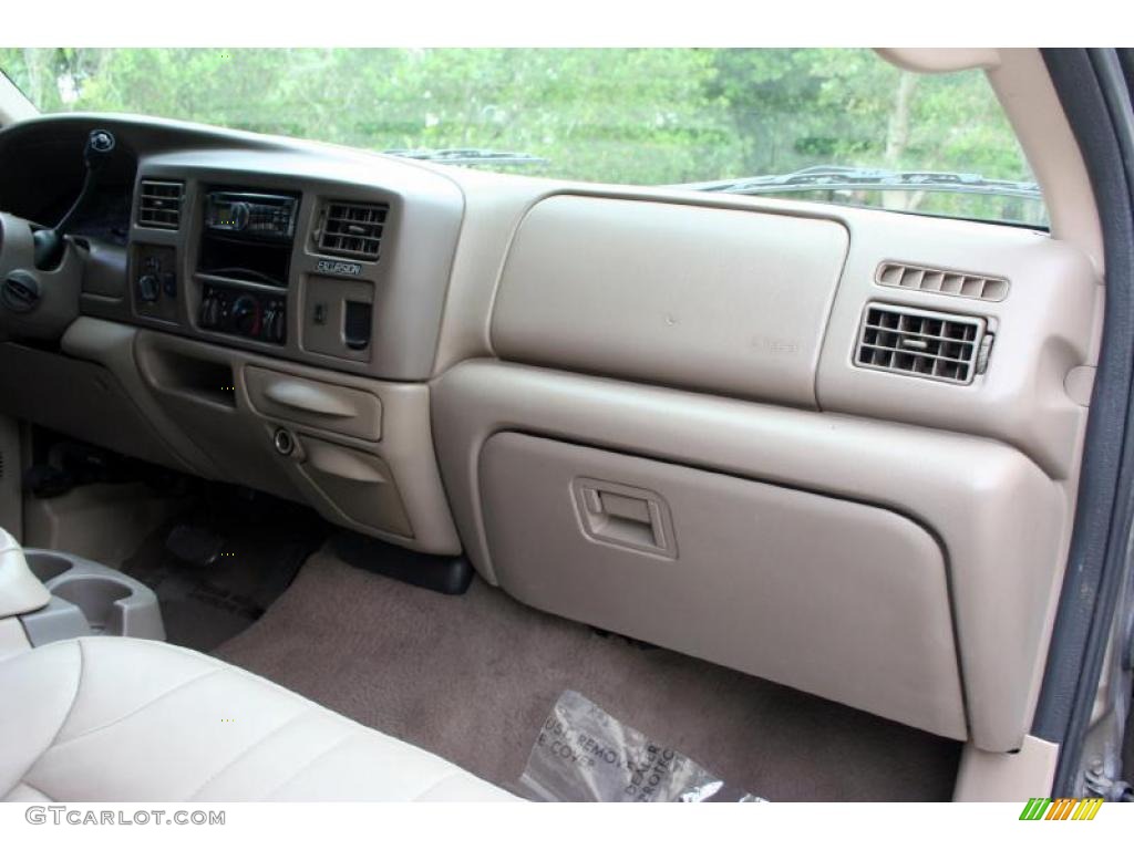 2000 Excursion XLT 4x4 - Arizona Beige Metallic / Medium Parchment photo #72
