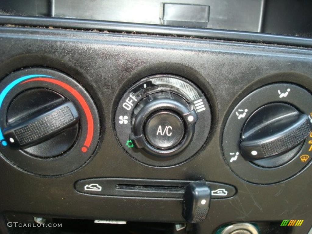 2001 Rio Sedan - Light Silver / Gray photo #14