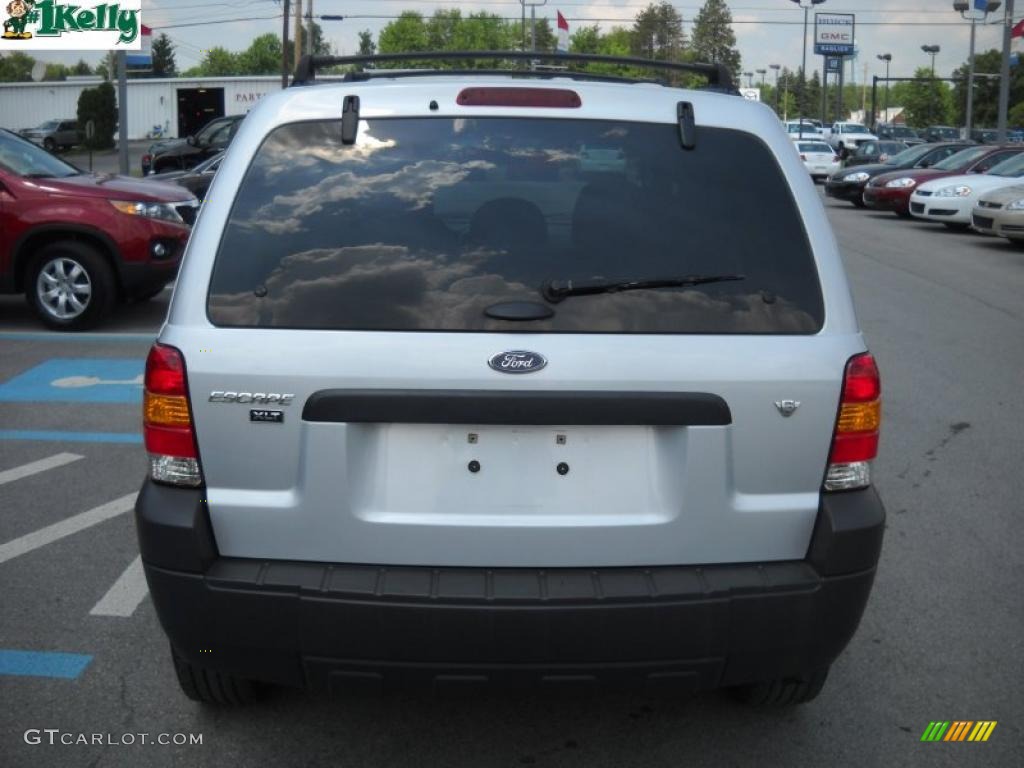 2006 Escape XLT V6 4WD - Dark Shadow Grey Metallic / Medium/Dark Pebble photo #4