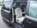 2010 Brilliant Black Crystal Pearl Chrysler Town & Country Touring  photo #24