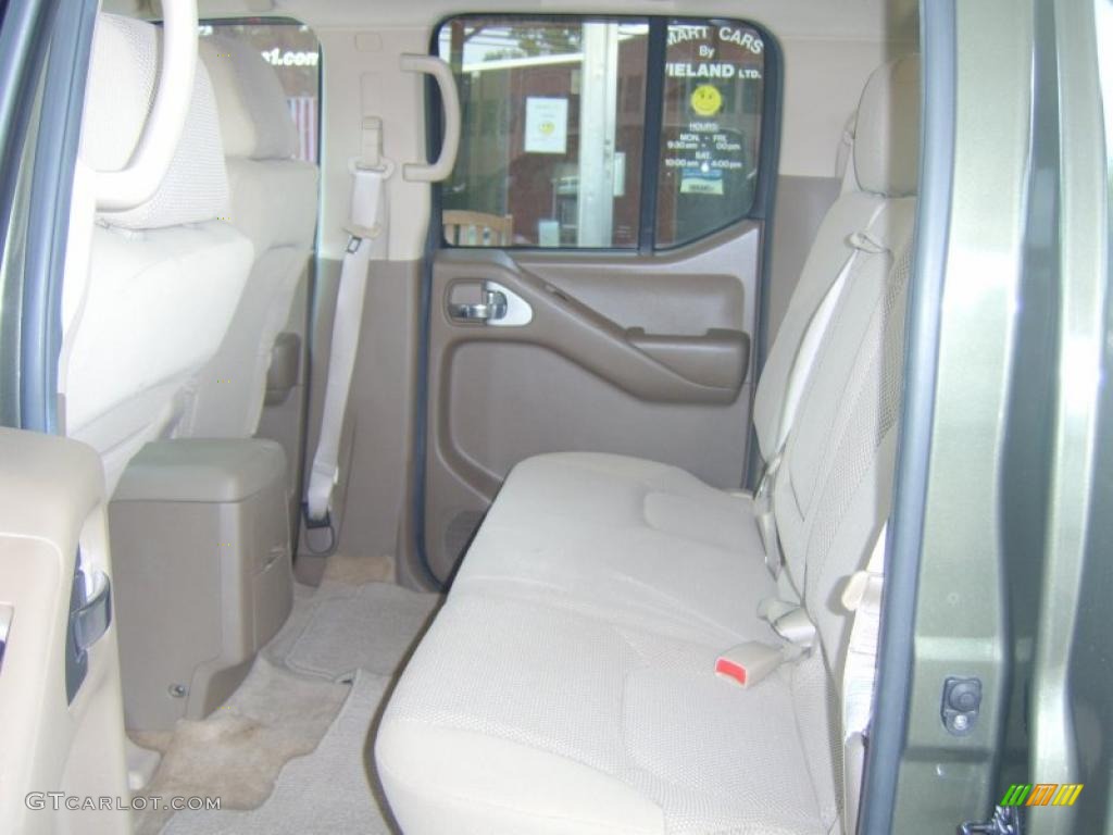 2005 Frontier SE Crew Cab 4x4 - Canteen Metallic Green / Desert photo #8