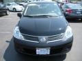 Super Black - Versa 1.8 SL Hatchback Photo No. 2