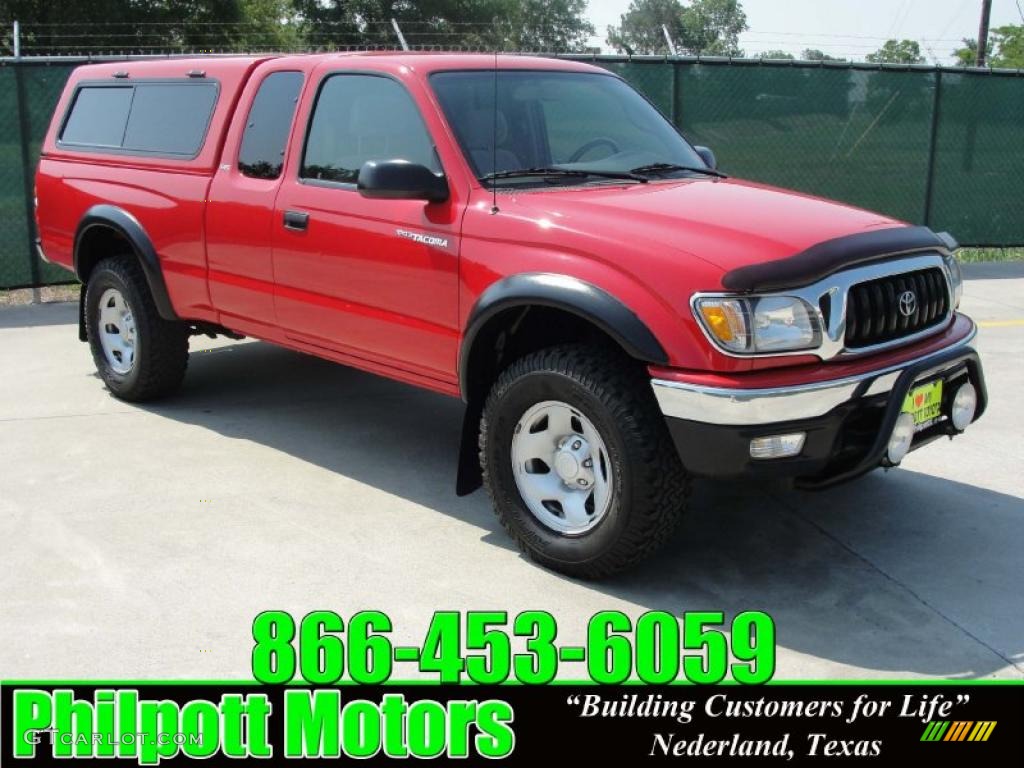 2004 Tacoma Xtracab 4x4 - Radiant Red / Charcoal photo #1