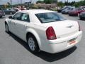 2006 Cool Vanilla Chrysler 300 Touring  photo #2