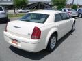 2006 Cool Vanilla Chrysler 300 Touring  photo #4