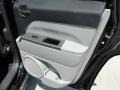 2007 Black Clearcoat Jeep Patriot Limited  photo #28