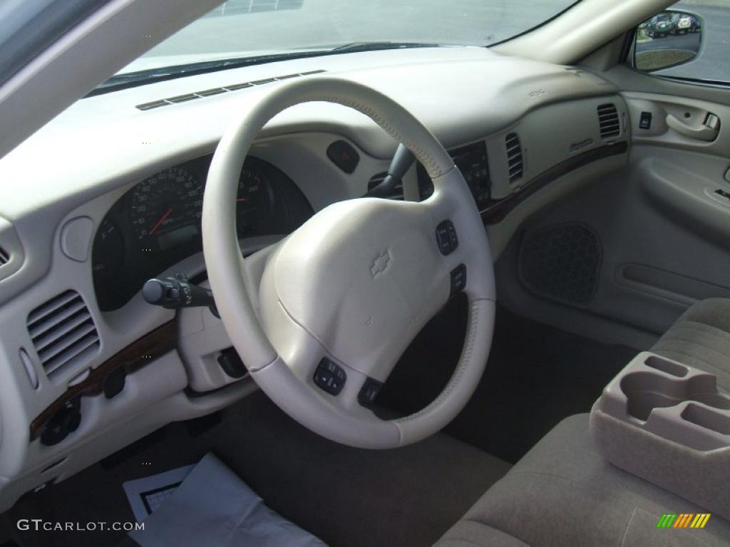 2002 Impala  - White / Neutral photo #8