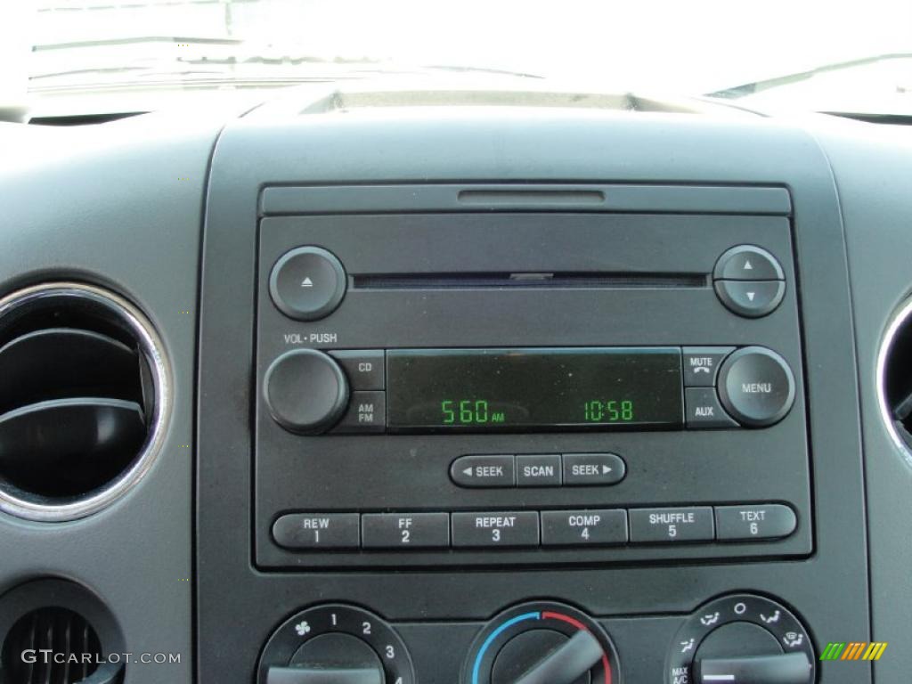 2006 F150 XLT SuperCab - Silver Metallic / Medium/Dark Flint photo #42