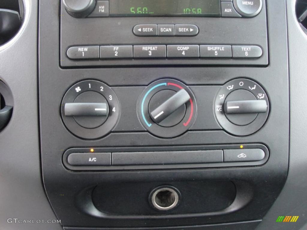 2006 F150 XLT SuperCab - Silver Metallic / Medium/Dark Flint photo #43