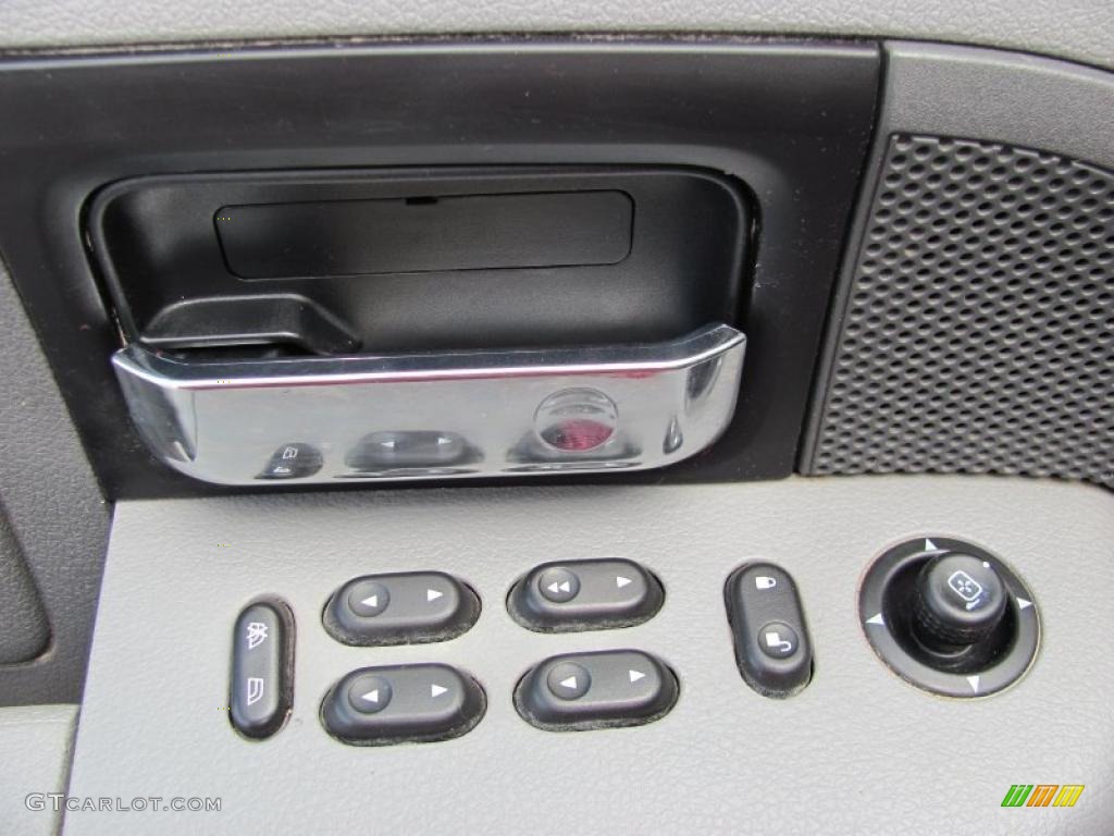 2006 F150 XLT SuperCab 4x4 - Black / Medium/Dark Flint photo #22
