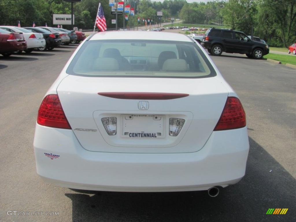 2007 Accord EX Sedan - Taffeta White / Ivory photo #4