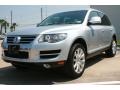 Reflex Silver Metallic - Touareg 2 V8 Photo No. 11