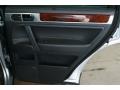 Reflex Silver Metallic - Touareg 2 V8 Photo No. 27