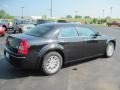 Brilliant Black Crystal Pearl - 300 Touring Photo No. 4