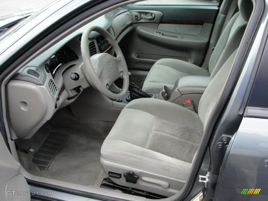 2005 Impala  - Medium Gray Metallic / Medium Gray photo #4