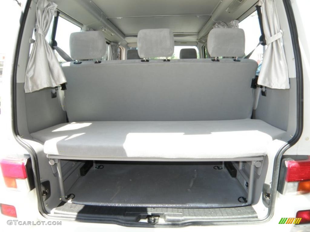 2001 EuroVan MV - Arctic White / Grey photo #12