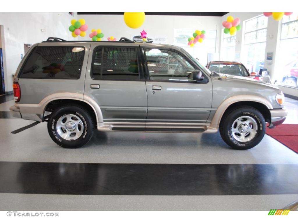2000 Explorer Eddie Bauer 4x4 - Spruce Green Metallic / Medium Prairie Tan photo #8