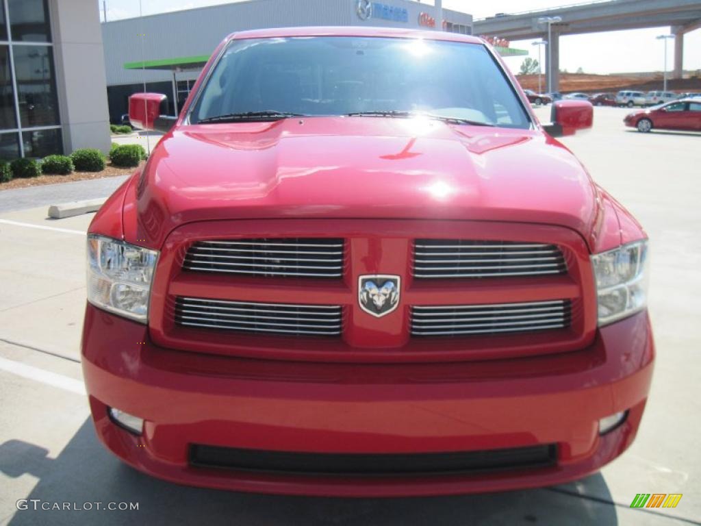 2010 Ram 1500 Sport Crew Cab - Flame Red / Dark Slate/Medium Graystone photo #5