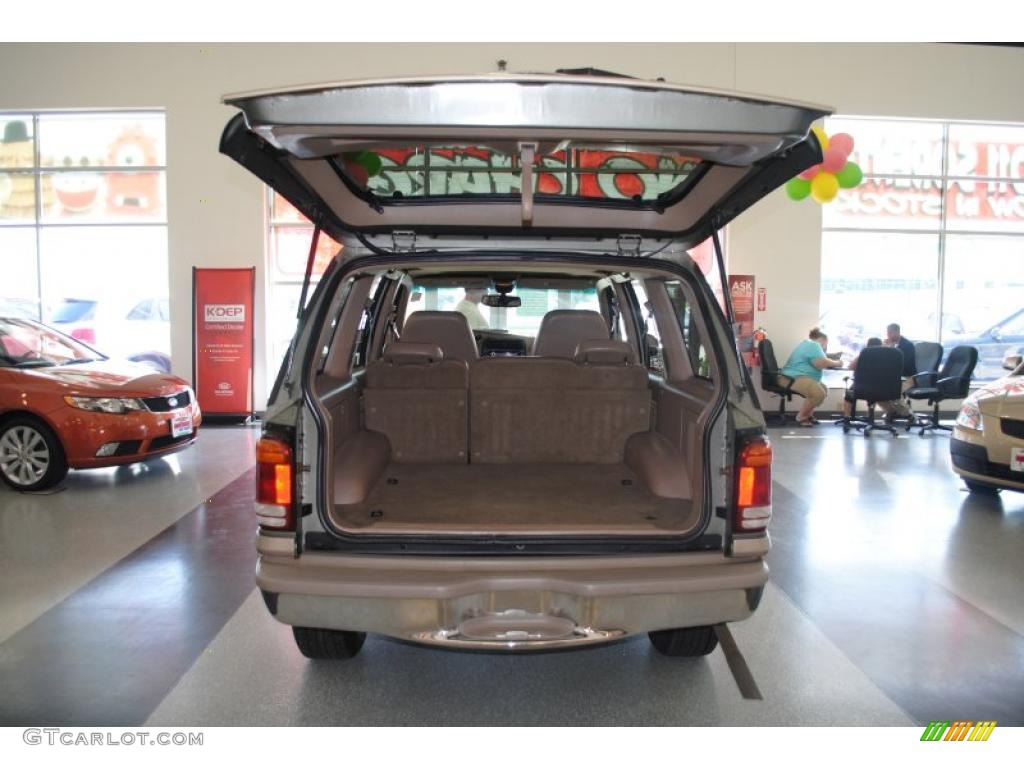 2000 Explorer Eddie Bauer 4x4 - Spruce Green Metallic / Medium Prairie Tan photo #27