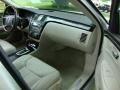 2007 Light Platinum Cadillac DTS Luxury II  photo #18