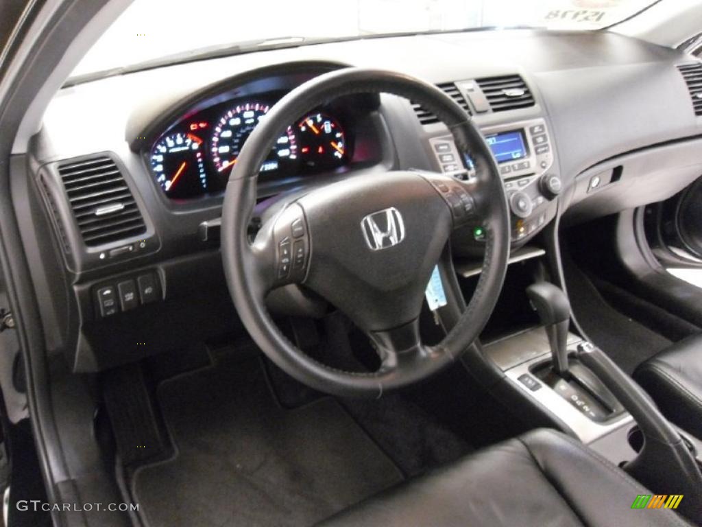 2006 Accord EX V6 Coupe - Nighthawk Black Pearl / Black photo #25