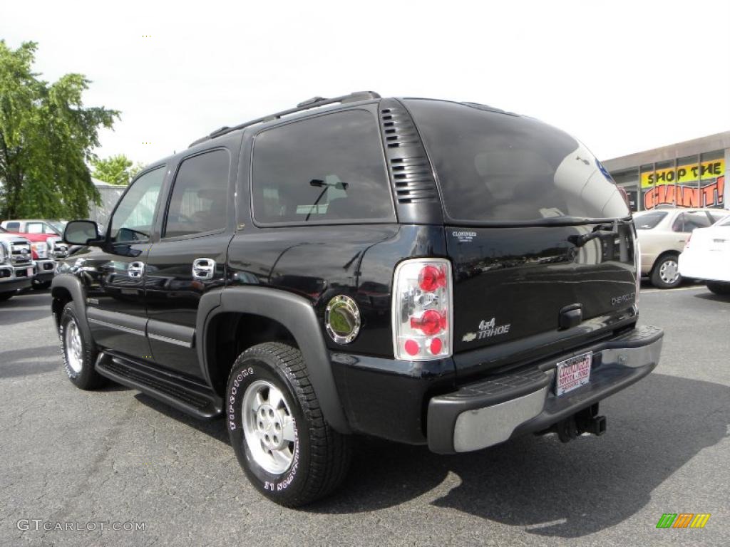 2003 Tahoe LT 4x4 - Black / Gray/Dark Charcoal photo #34