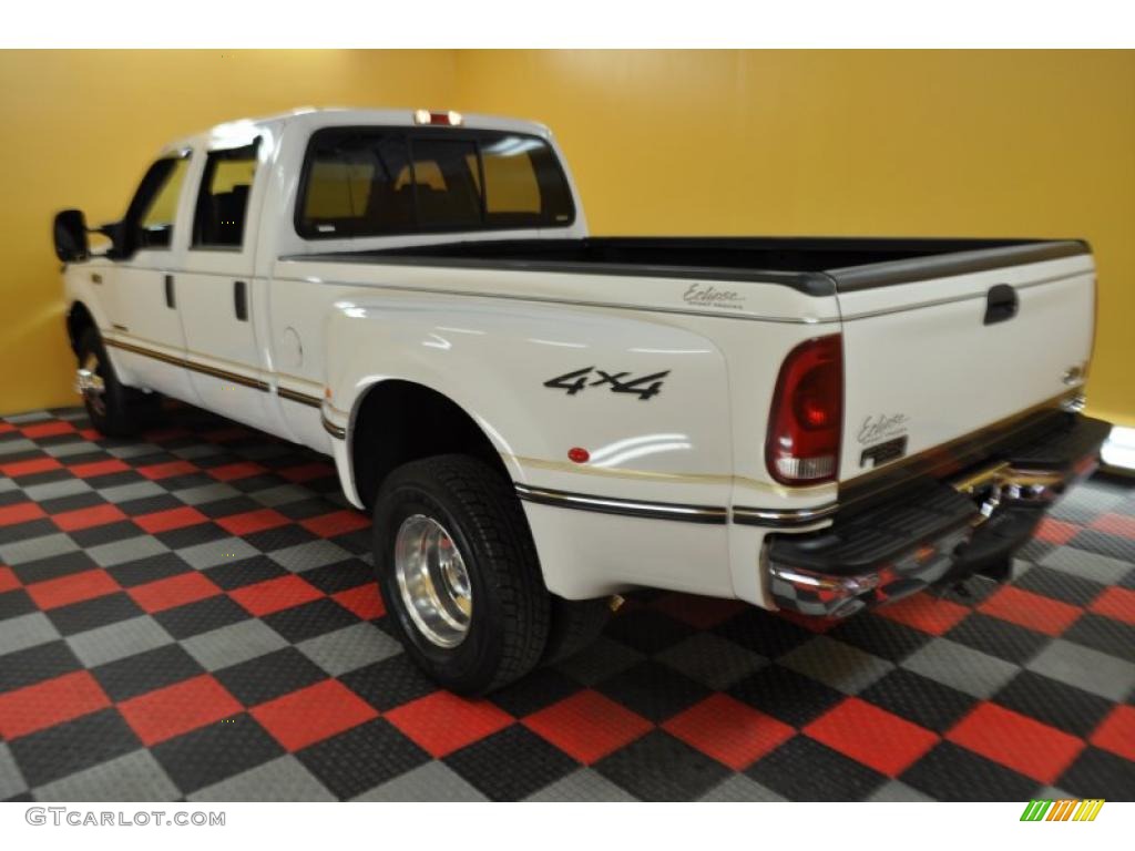 2002 F350 Super Duty XLT Crew Cab 4x4 Dually - Oxford White / Medium Flint photo #4