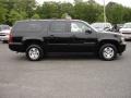 Black - Suburban LT 4x4 Photo No. 7