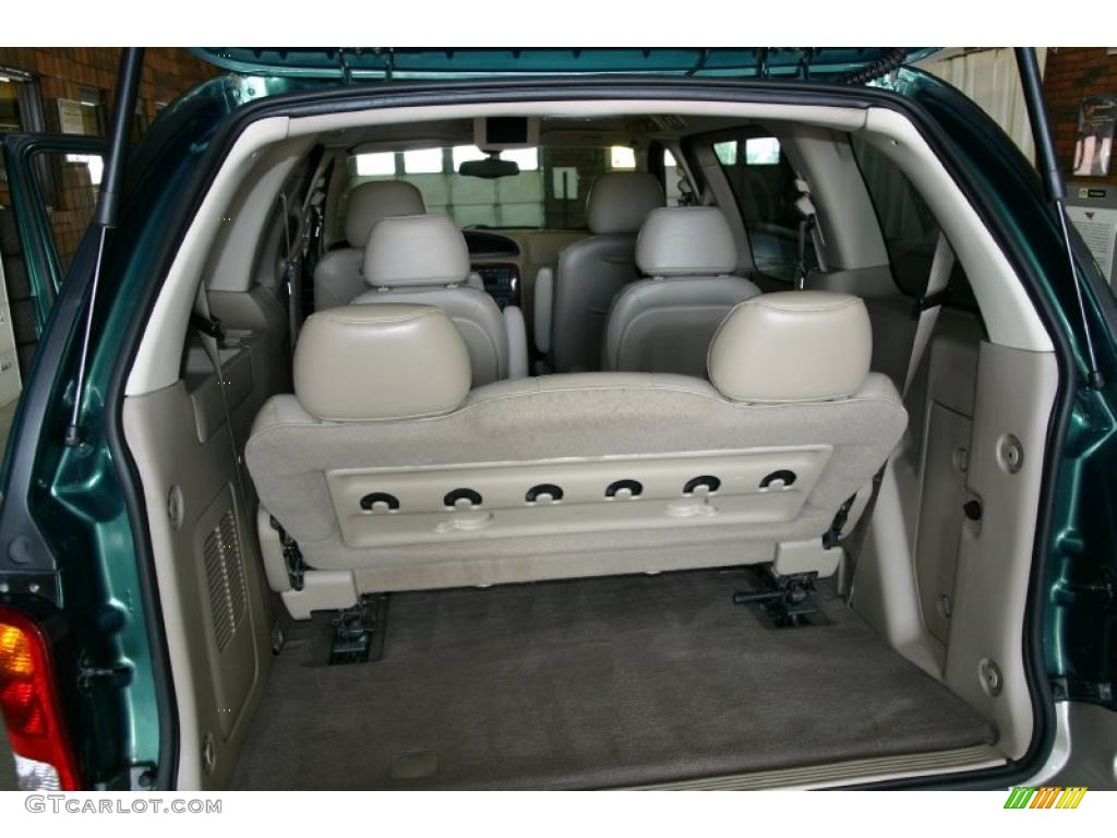 2003 Windstar SEL - Tropic Green Metallic / Medium Parchment photo #19