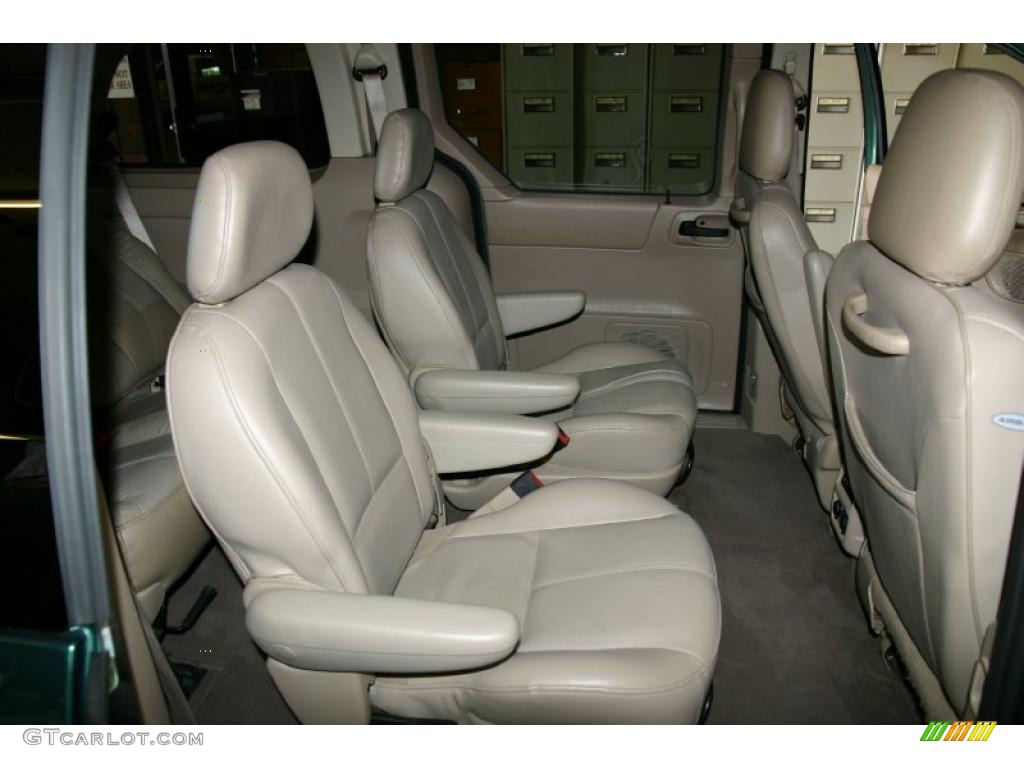 2003 Windstar SEL - Tropic Green Metallic / Medium Parchment photo #20
