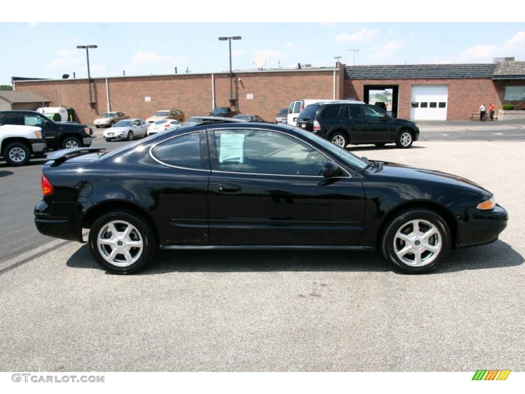 2001 Alero GLS Coupe - Onyx Black / Pewter photo #2