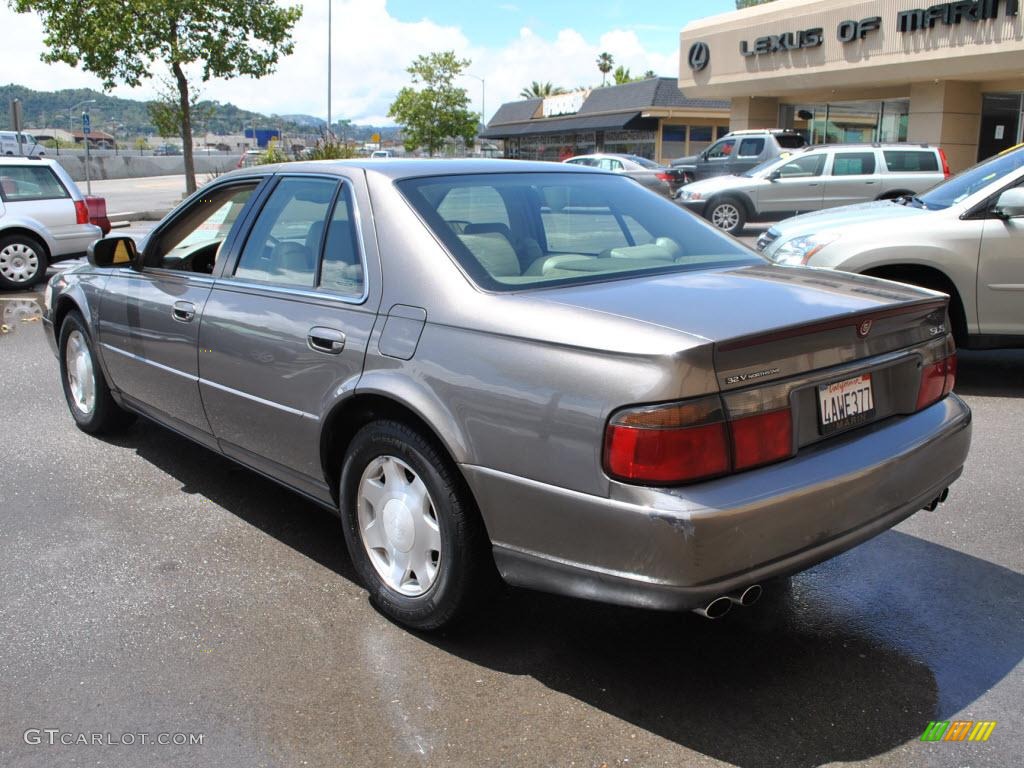 1998 Seville SLS - Moonstone Metallic / Neutral Shale photo #5