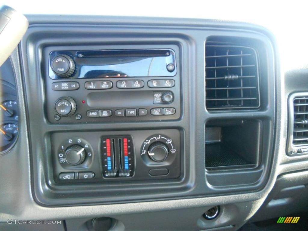 2005 Sierra 1500 Regular Cab - Summit White / Dark Pewter photo #11