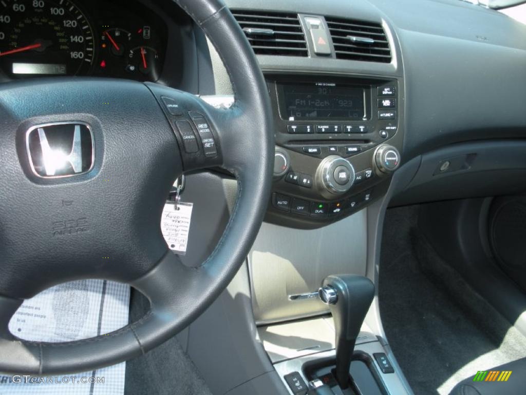 2005 Accord EX-L V6 Sedan - Graphite Pearl / Black photo #14