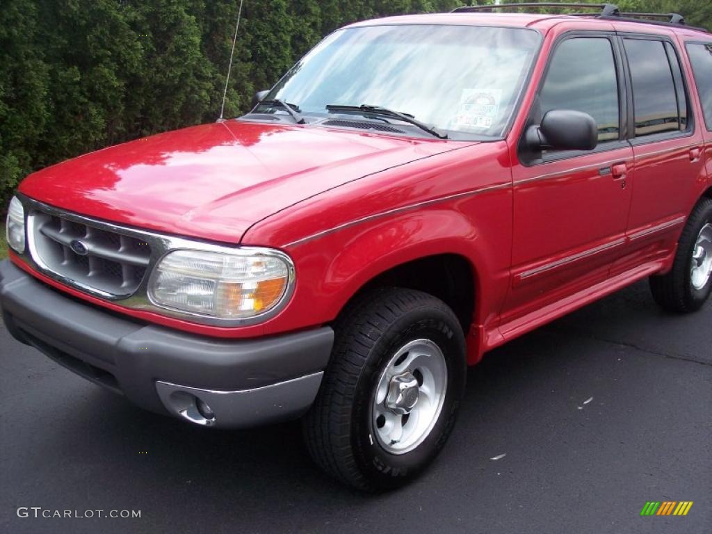 1999 Explorer XLT 4x4 - Bright Red Clearcoat / Dark Graphite photo #20