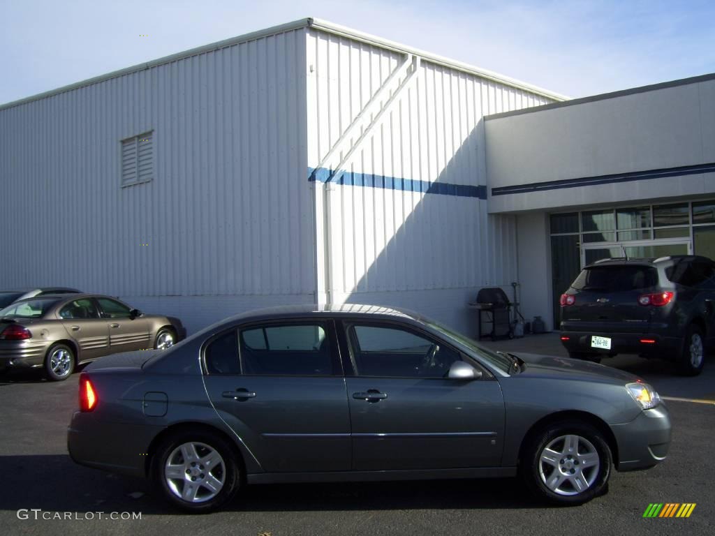 2006 Malibu LT V6 Sedan - Medium Gray Metallic / Titanium Gray photo #6