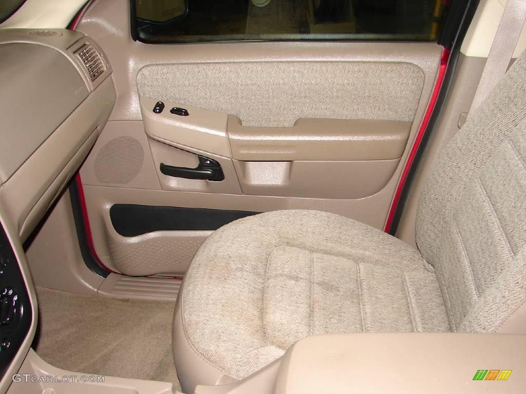 2003 Explorer XLS 4x4 - Redfire Metallic / Medium Parchment Beige photo #4