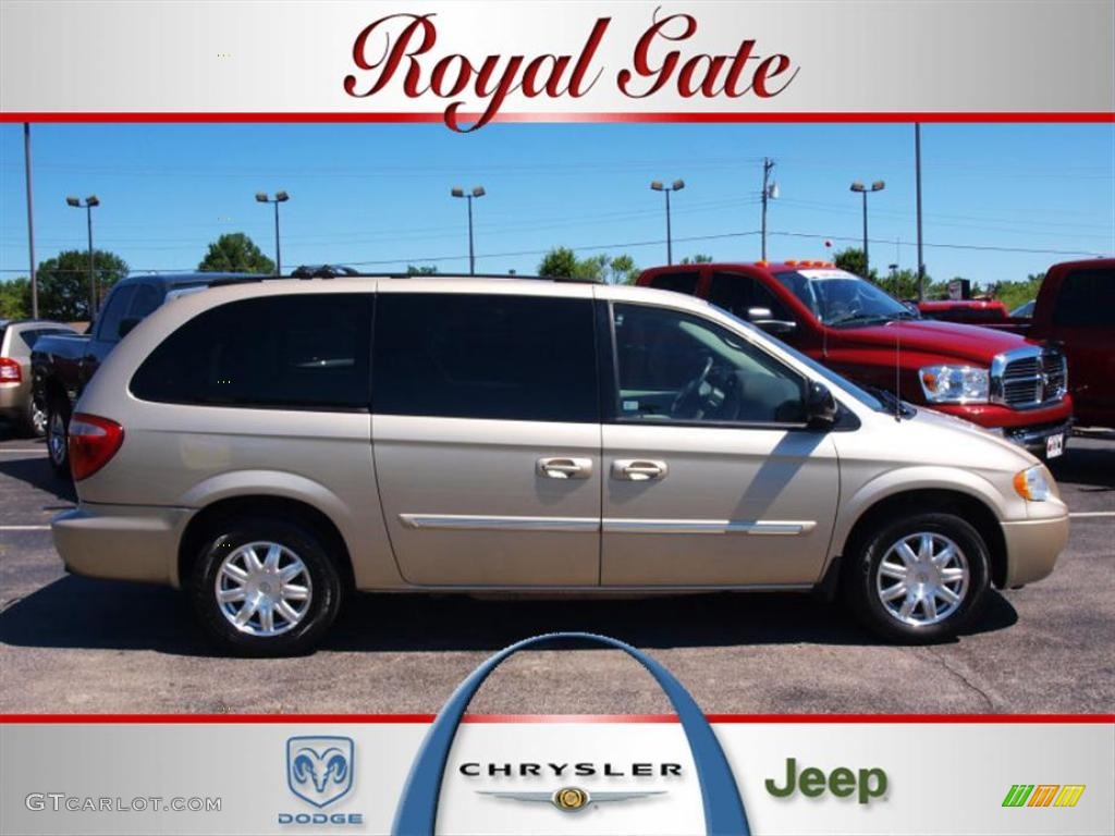 Linen Gold Metallic Chrysler Town & Country