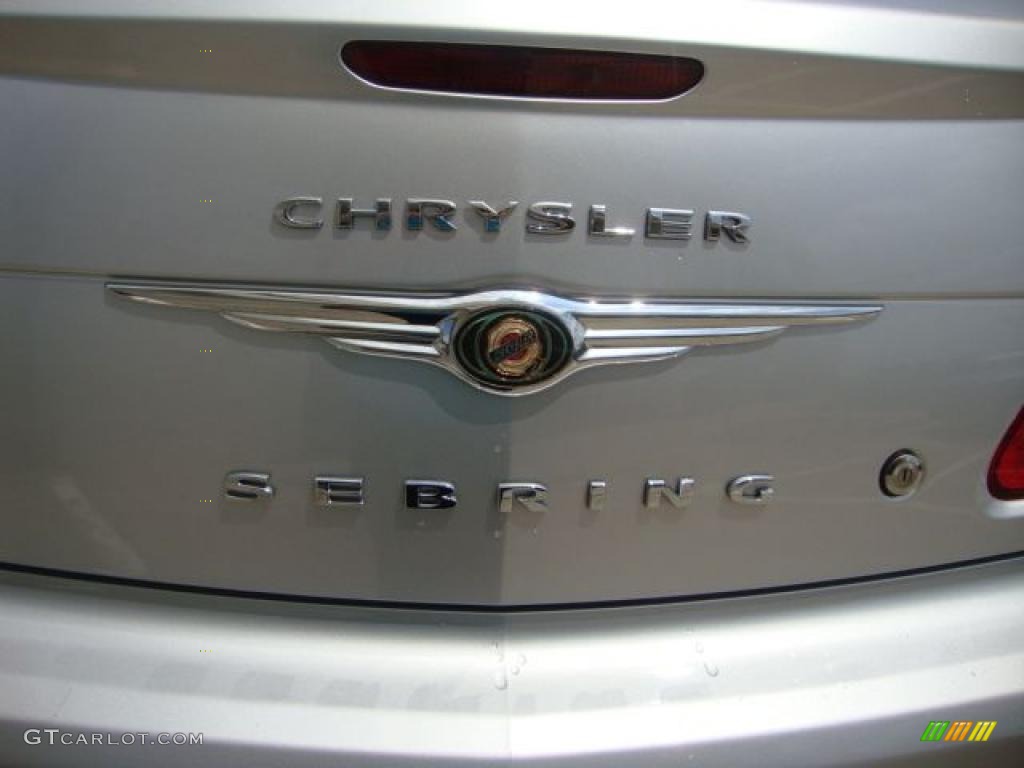 2009 Sebring Touring Convertible - Bright Silver Metallic / Dark Slate Gray photo #35