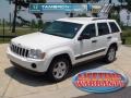 2005 Stone White Jeep Grand Cherokee Laredo 4x4  photo #1