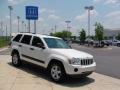 2005 Stone White Jeep Grand Cherokee Laredo 4x4  photo #2